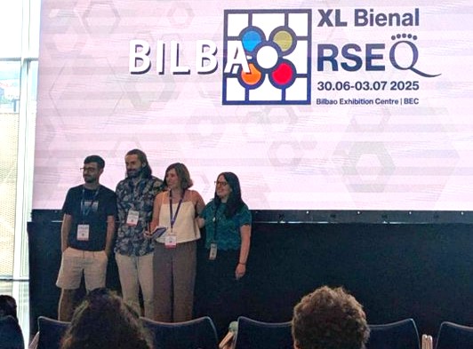 2023.06.29 ana martinez mejor poster bienal quimica